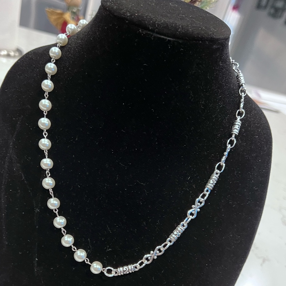 NWOT - white faux pearl & silver-tone stainless steel chain necklace